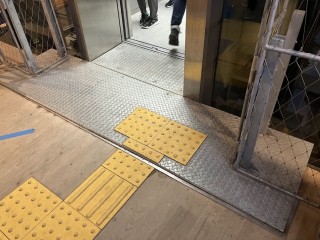 万博2-1